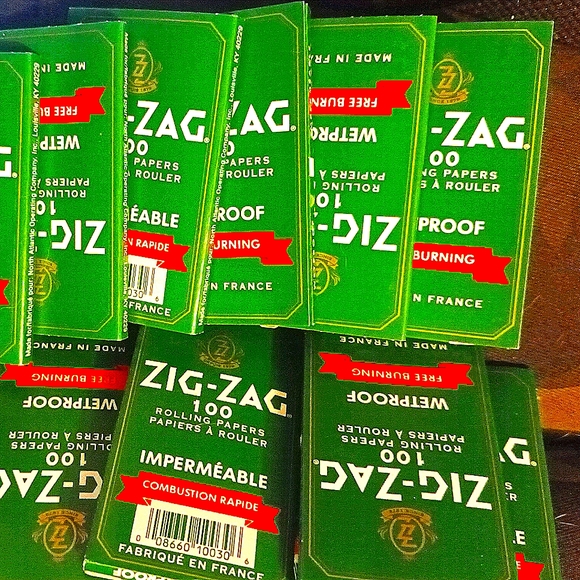 Juicy Jay's, Raw, Zigs rolling papers.& Raw Tips (filters) make me an offer!!! - Picture 3 of 9